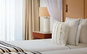 Tivoli Marina Hotel